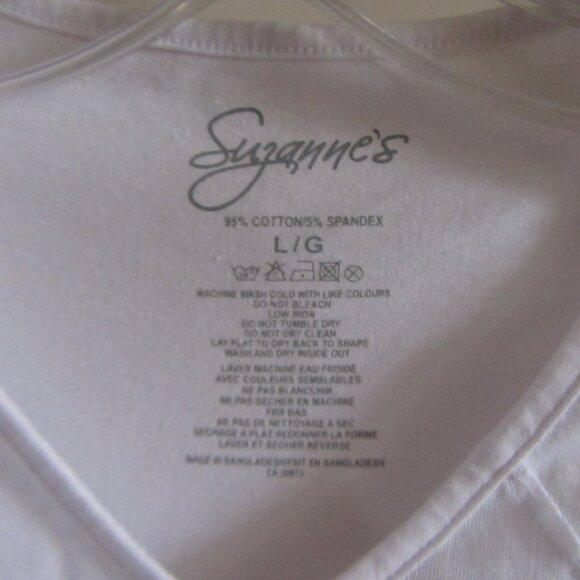 White top -Size Large Suzanne's - Picture 7 of 7